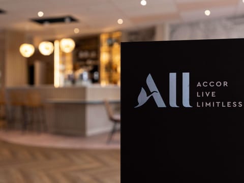 Seasonal outdoor pool, sun loungers