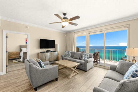 10-web-or-mls-5004-thomas-dr-1108