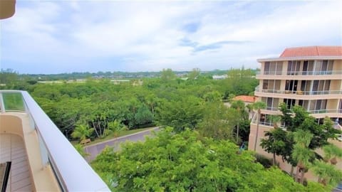 Grand Bay 642 view
