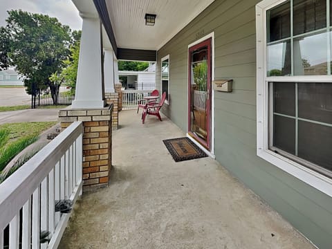 House (2 Bedrooms) | Property amenity