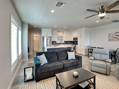 House (1 Bedroom) | Property amenity