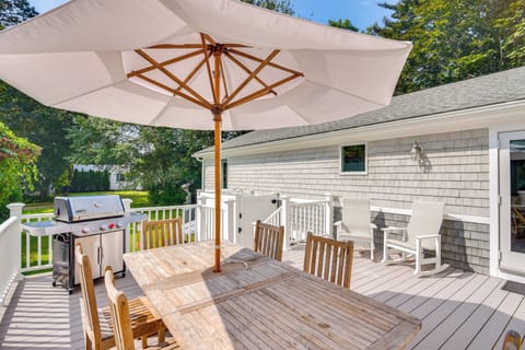 South Kingstown Vacation Rental | 3BR | 2BA | 1,549 Sq Ft | Steps Required