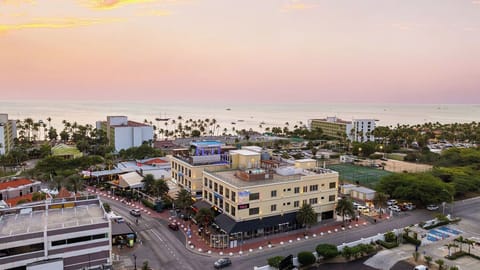 Discover the convenience of staying in the best location on the Strip, where everything you need is just a 5-minute stroll away.