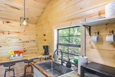 House (1 Bedroom) | Interior