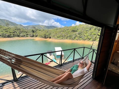 Comfort Cabin, Balcony, Lake View | 1 bedroom, free WiFi