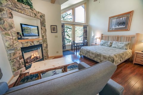 Suite with Gas Fireplace