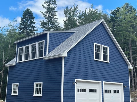 Detached garage apartment exterior