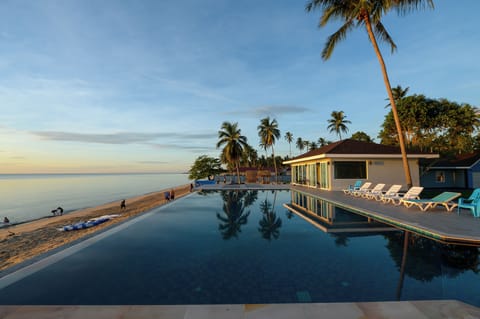 Outdoor pool, pool umbrellas, sun loungers