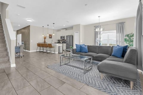 4935 Windermere Ave (2).jpg