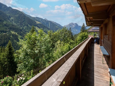 Apartment | Balcony