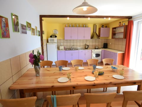 House | Private kitchen | Highchair