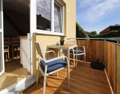 House | Balcony