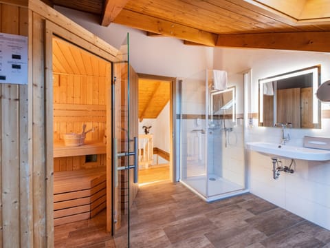 Chalet | Bathroom