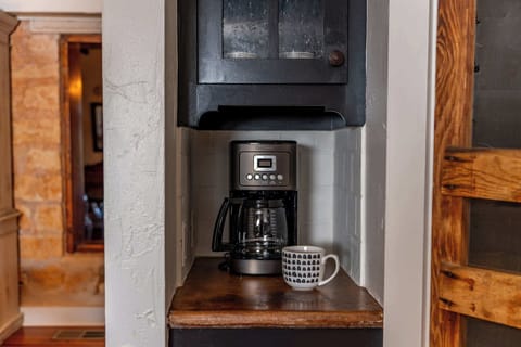 Regular coffee maker