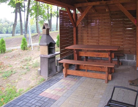 House | Outdoor dining