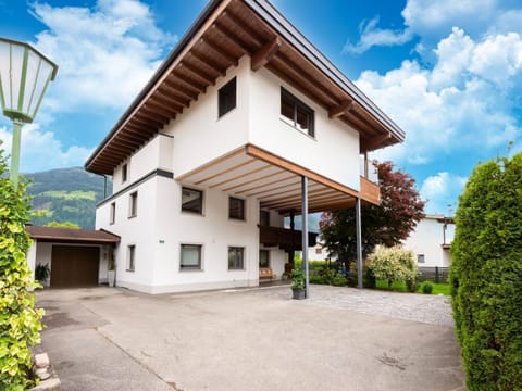 Apartment | Exterior