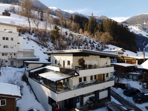 Apartment | Exterior