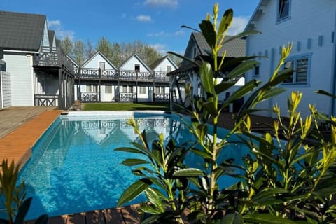 House | Pool | Outdoor pool