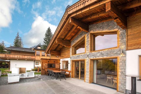 Chalet | Exterior