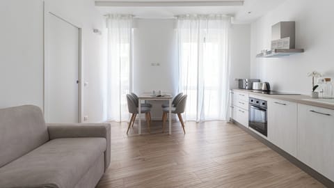 Apartment (1 Bedroom) | Interior