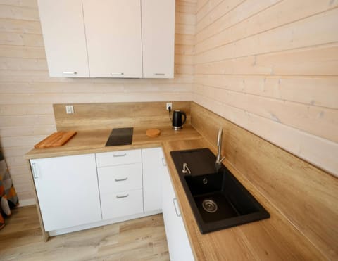 House | Private kitchen | Electric kettle, toaster, highchair