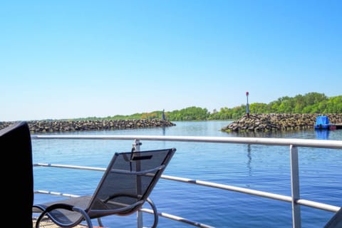 Mobile Home | Balcony