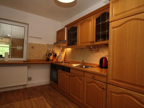 House | Private kitchen | Electric kettle, toaster