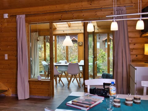 House | Dining