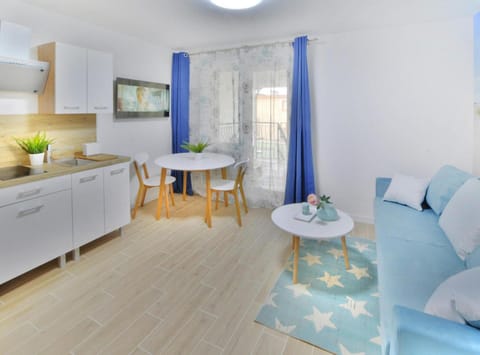 Apartment | Living area