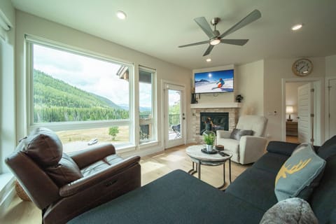 Bright, beautiful vacation condo at Clearwater Lofts! #summer