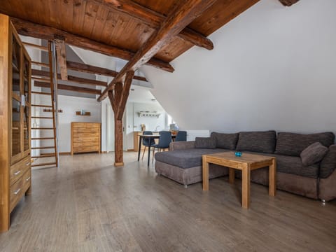 Apartment | Living area