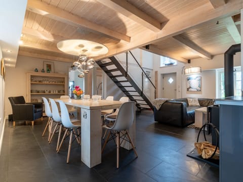 House | Living room