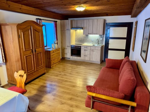 Apartment | Living room