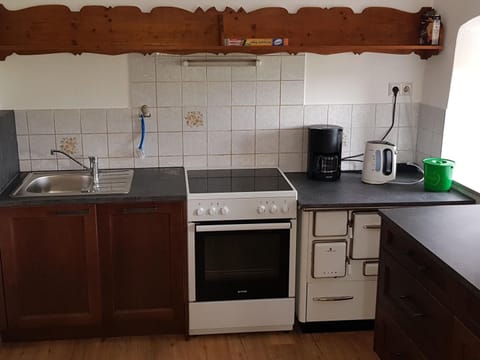 House | Private kitchen | Highchair