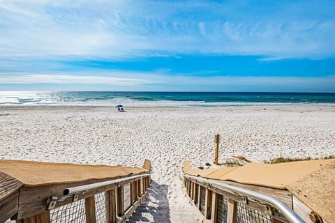 Condo, 1 King Bed with Sofa bed (Sundunes 162) | Beach | On the beach