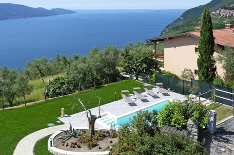 Apartment | Pool | Outdoor pool