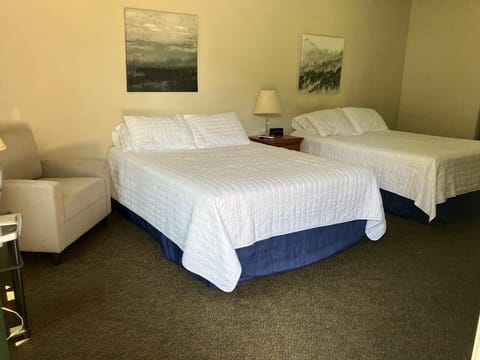 Standard Double Room, 2 Queen Beds | Free WiFi