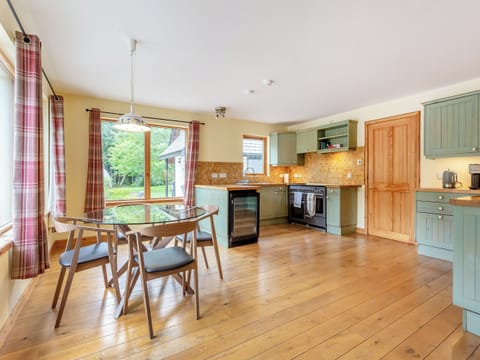 Kitchen | Bridge House, Evanton, near Dingwall