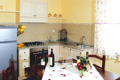 Apartment | Private kitchen | Highchair