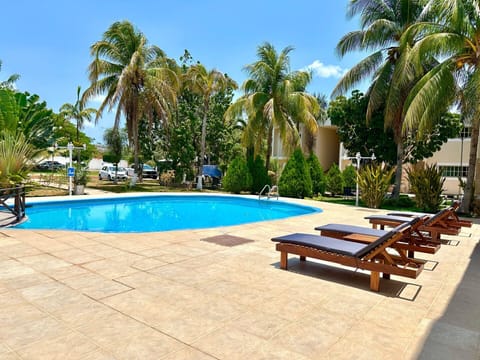 Comfort Villa | Terrace/patio