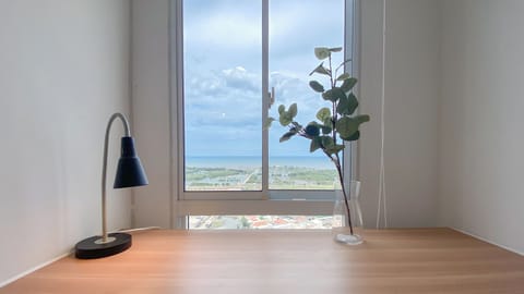 Deluxe Studio