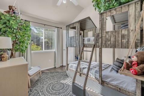 Dream of sleeping in a treehouse, that has indoors A/C?