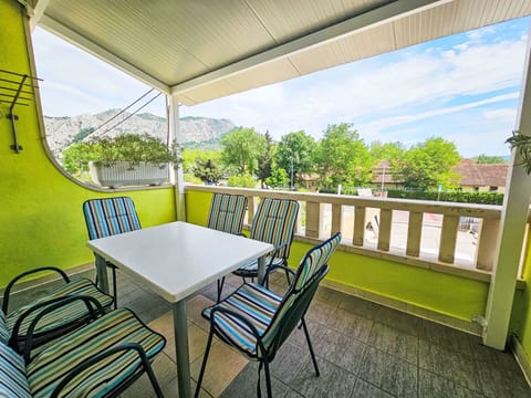 Furniture, Table, Property, Sky, Chair, Nature, Shade, Interior Design, Outdoor Furniture, Tree