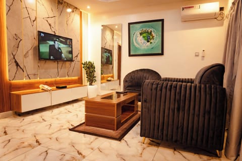 TV