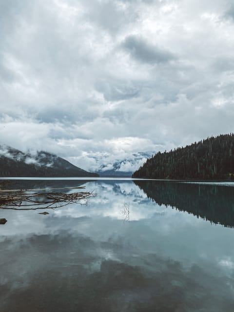 Tranquil lake views, perfect for summer relaxation.