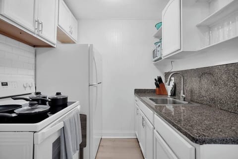 Fully stocked kitchen has everything you need to cook at home or enjoy your takeout!