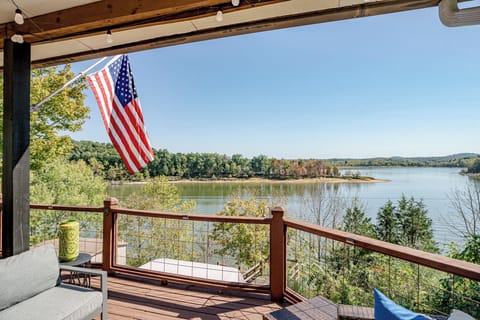 Great lake views!