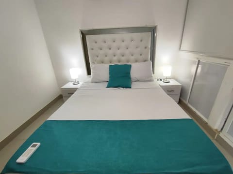 2 bedrooms, iron/ironing board, free WiFi