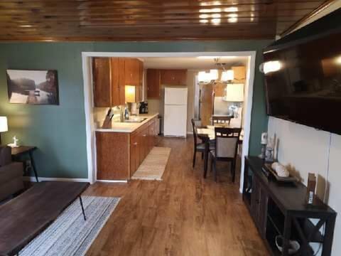 ddbeff71-efd8-41da-9e65-83b9962bdfcc