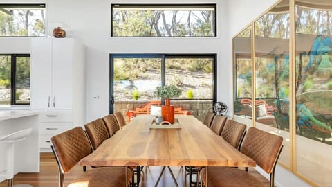 Bright dining space with a welcoming atmosphere.